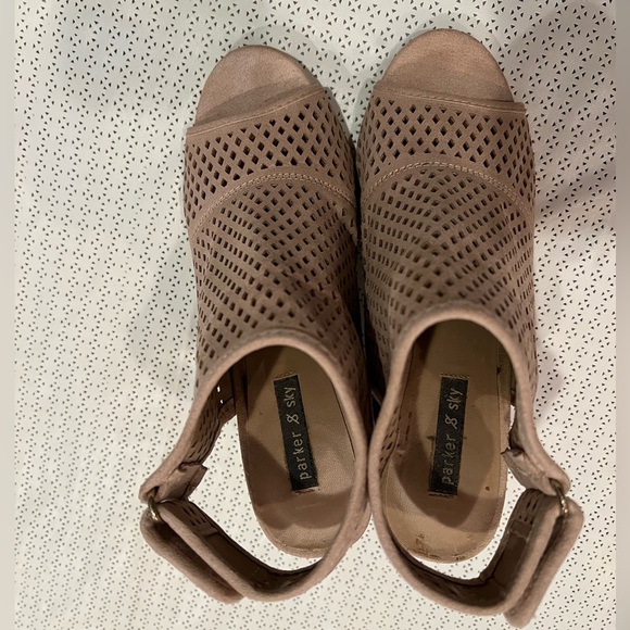 SALE!!!!!Parker & sky  pink heeled sandals size 6 - Picture 2 of 4